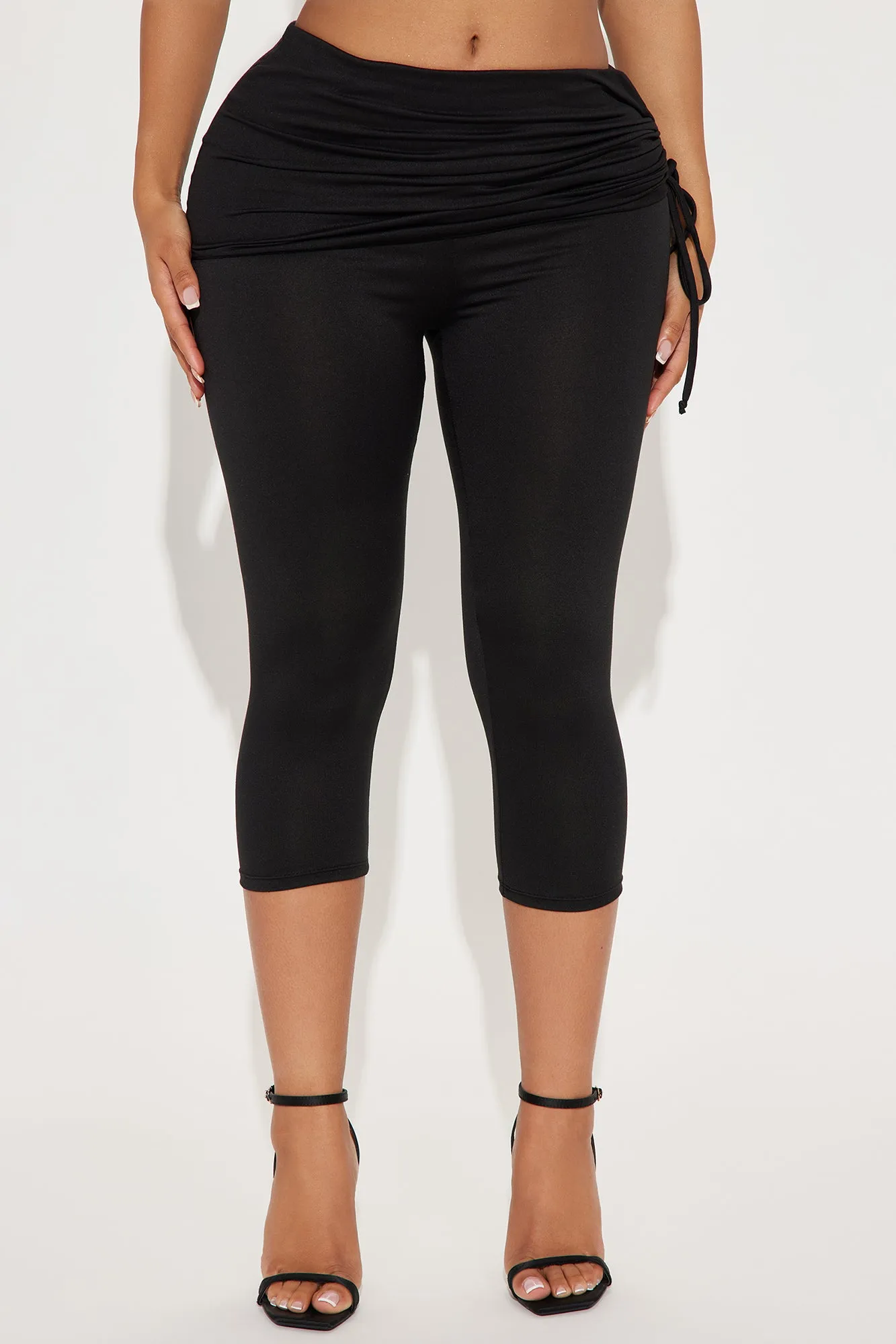 Ashlyn Mini Skirt With Capri Legging - Black