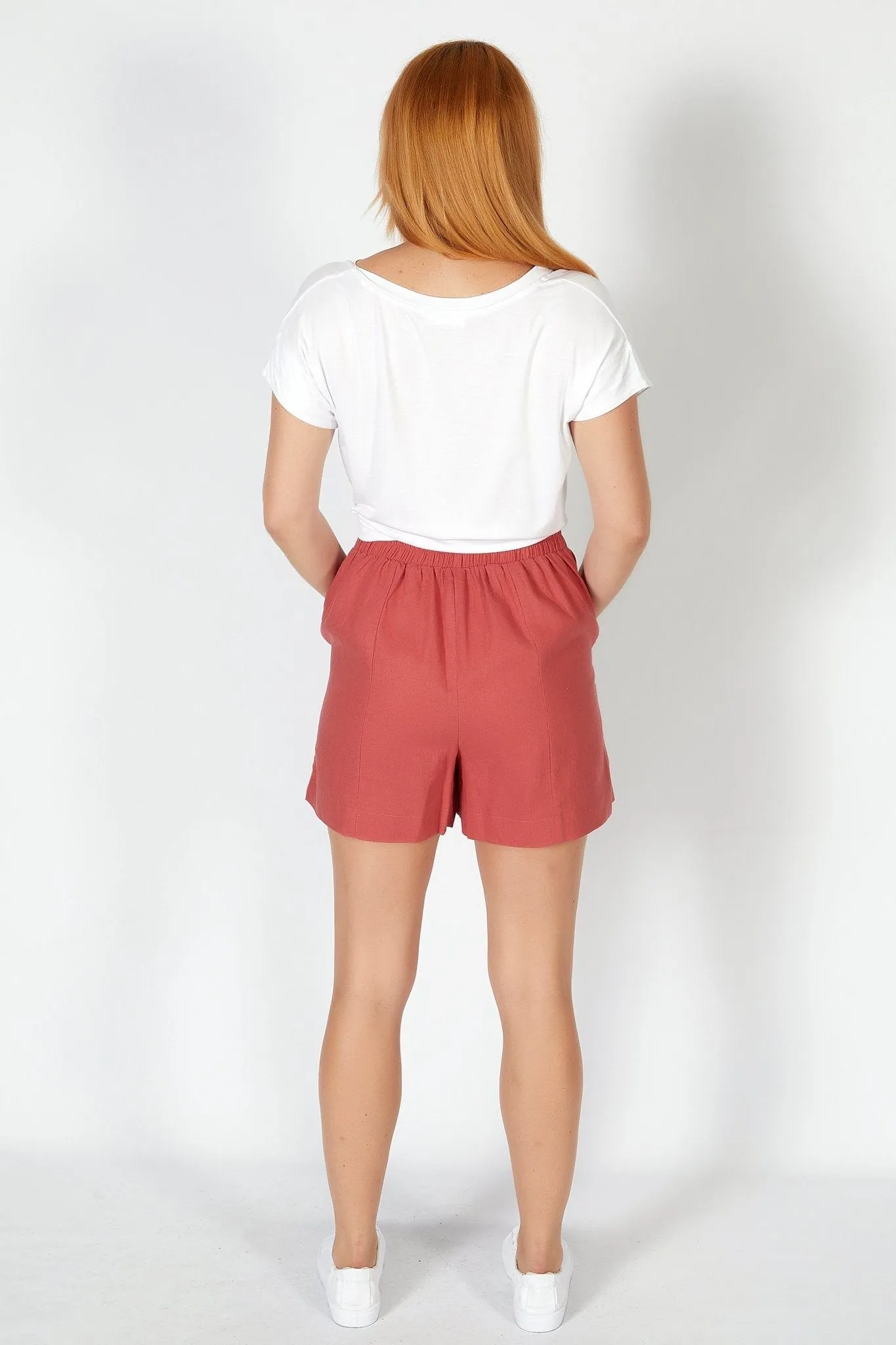 Betty Basics Peyton Linen Short in Berry