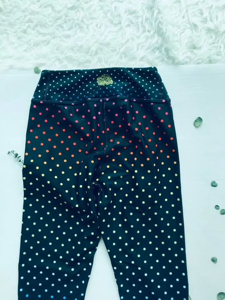 Black Rainbow Dots Women's Leggings, Polka Dots Colorful Printed Women's Long Yoga Pants- Made in USA/EU/MX