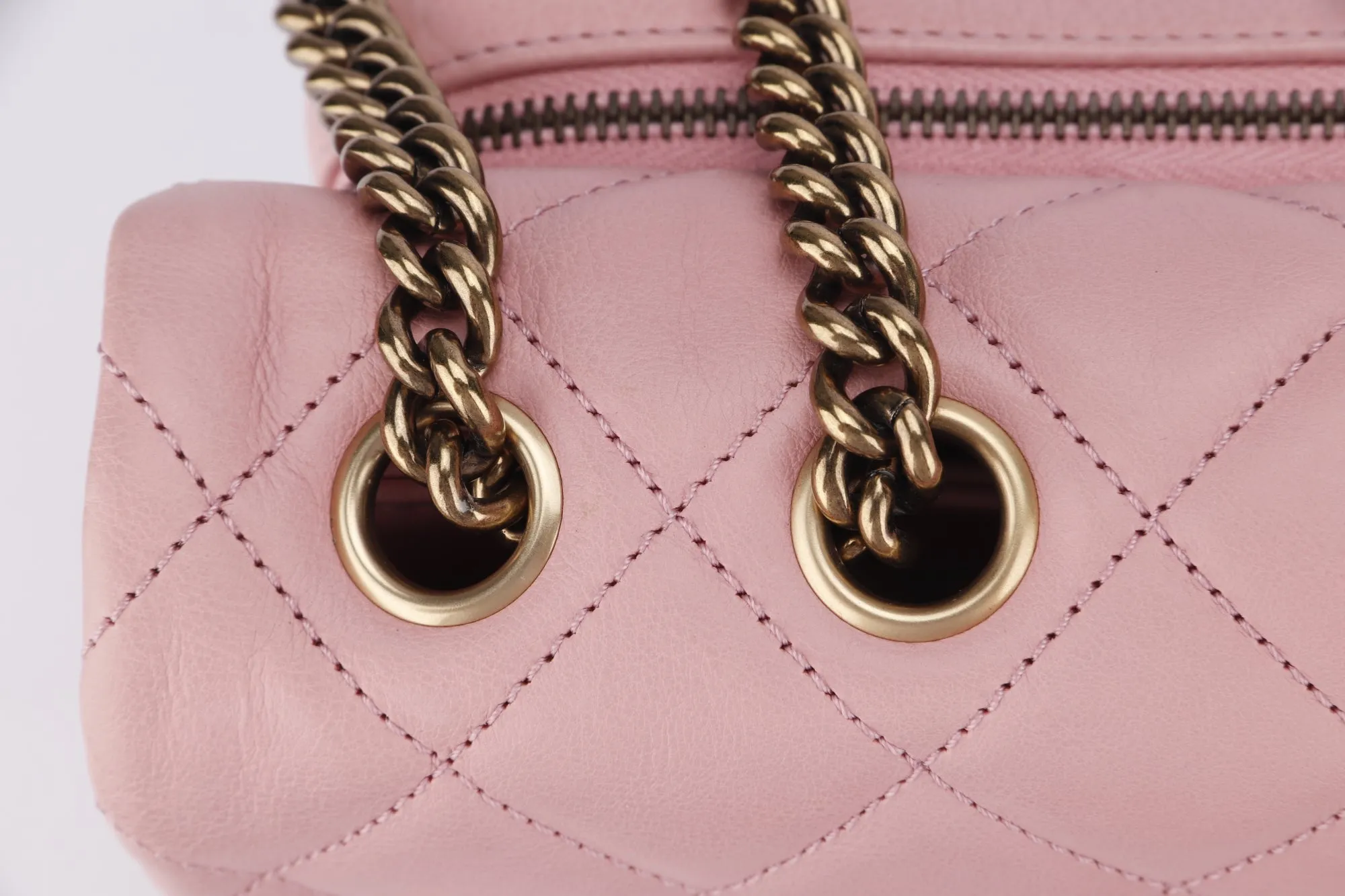 Chanel Quilted Pink Calf Leather Zippy Compartment Shoulder Bag (1875xxxx) width 28cm, Gold Chain, with Card & Dust Cover