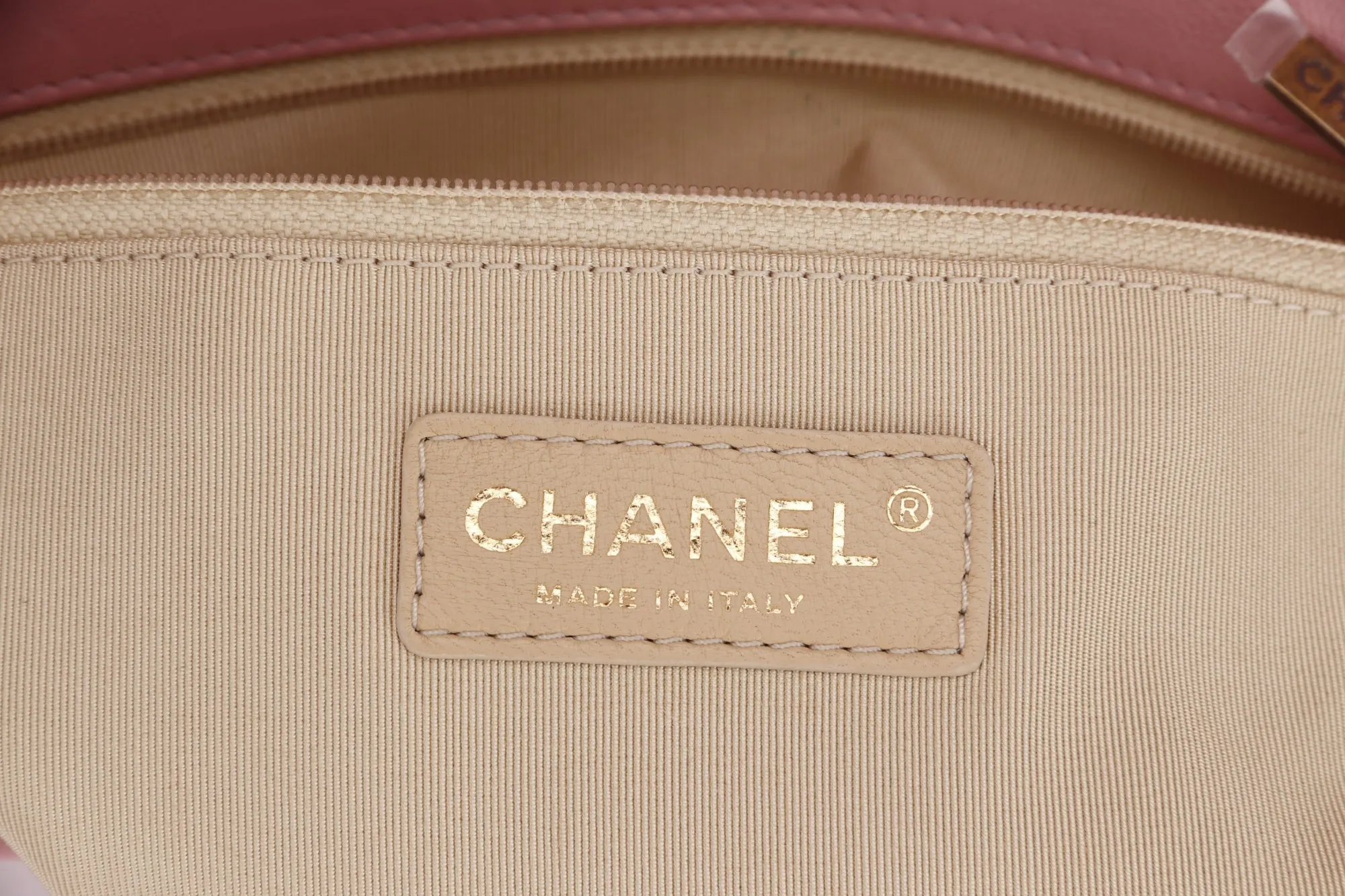 Chanel Quilted Pink Calf Leather Zippy Compartment Shoulder Bag (1875xxxx) width 28cm, Gold Chain, with Card & Dust Cover