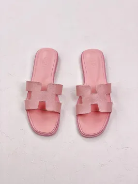 HERMES SLIPPERS *PINK*