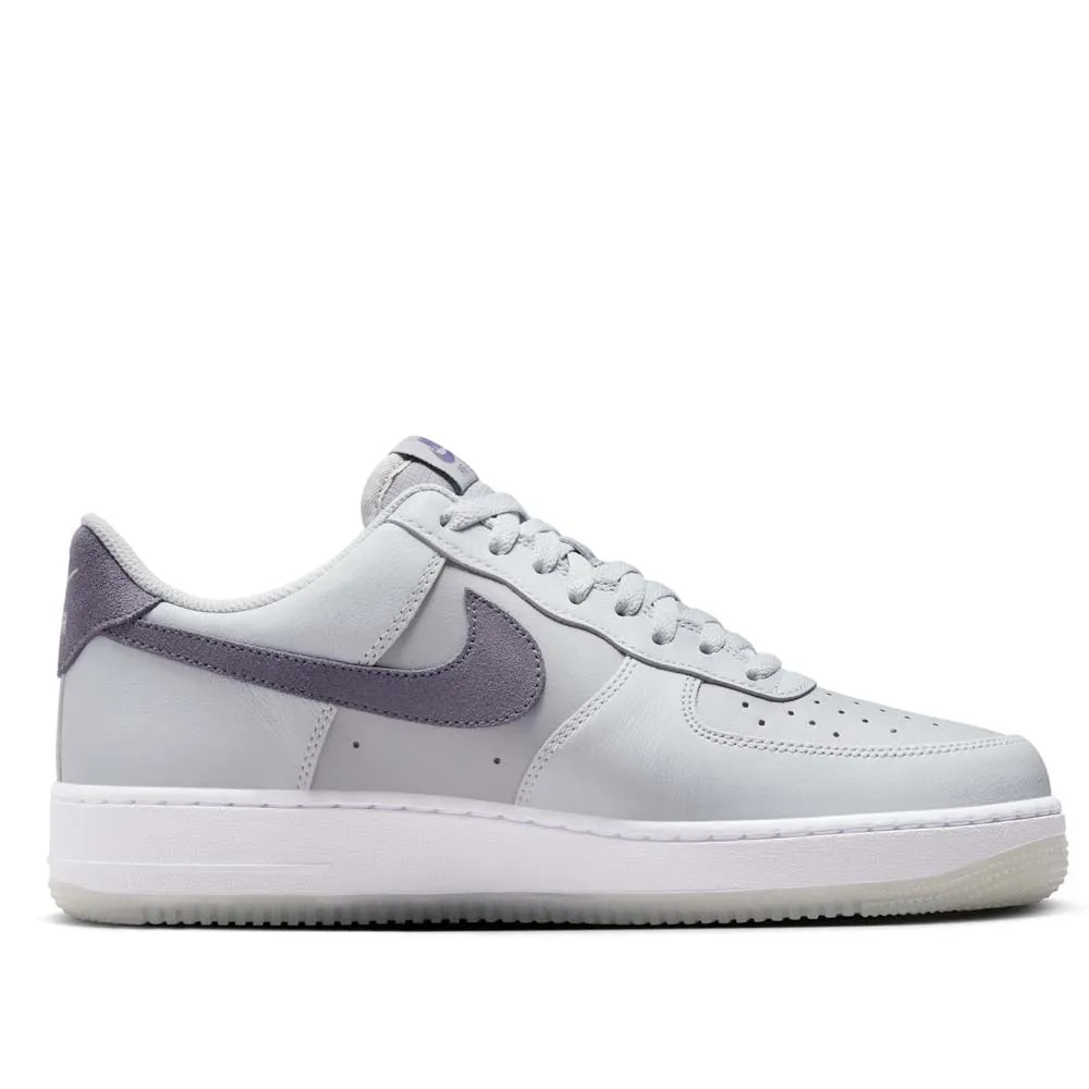 Nike Men's Air Force 1 '07 LV8 Shoes