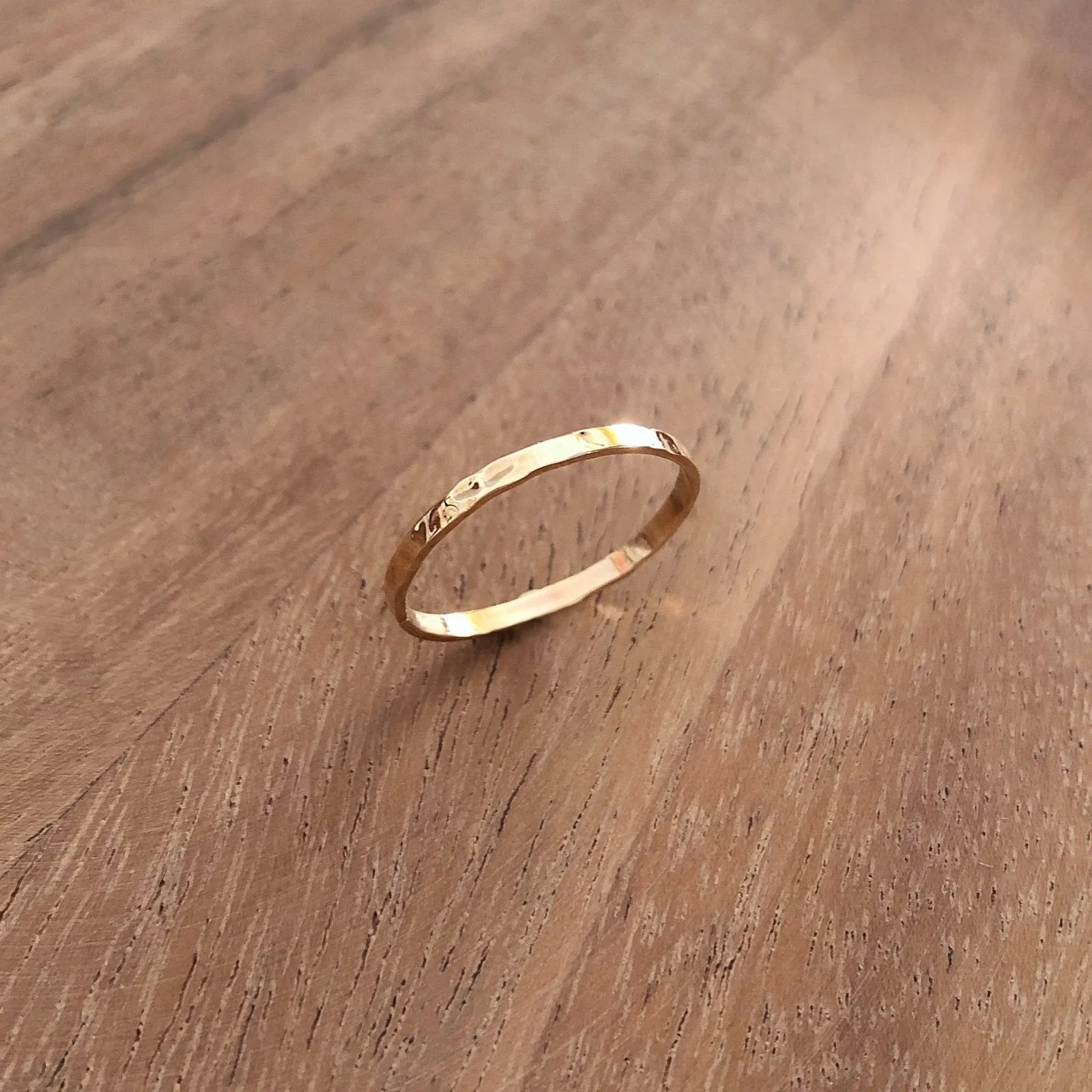 Rani - Dainty Hammered Ring